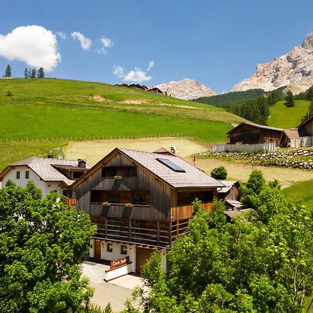Ciasa Sopla Apartment San Cassiano  Exterior photo