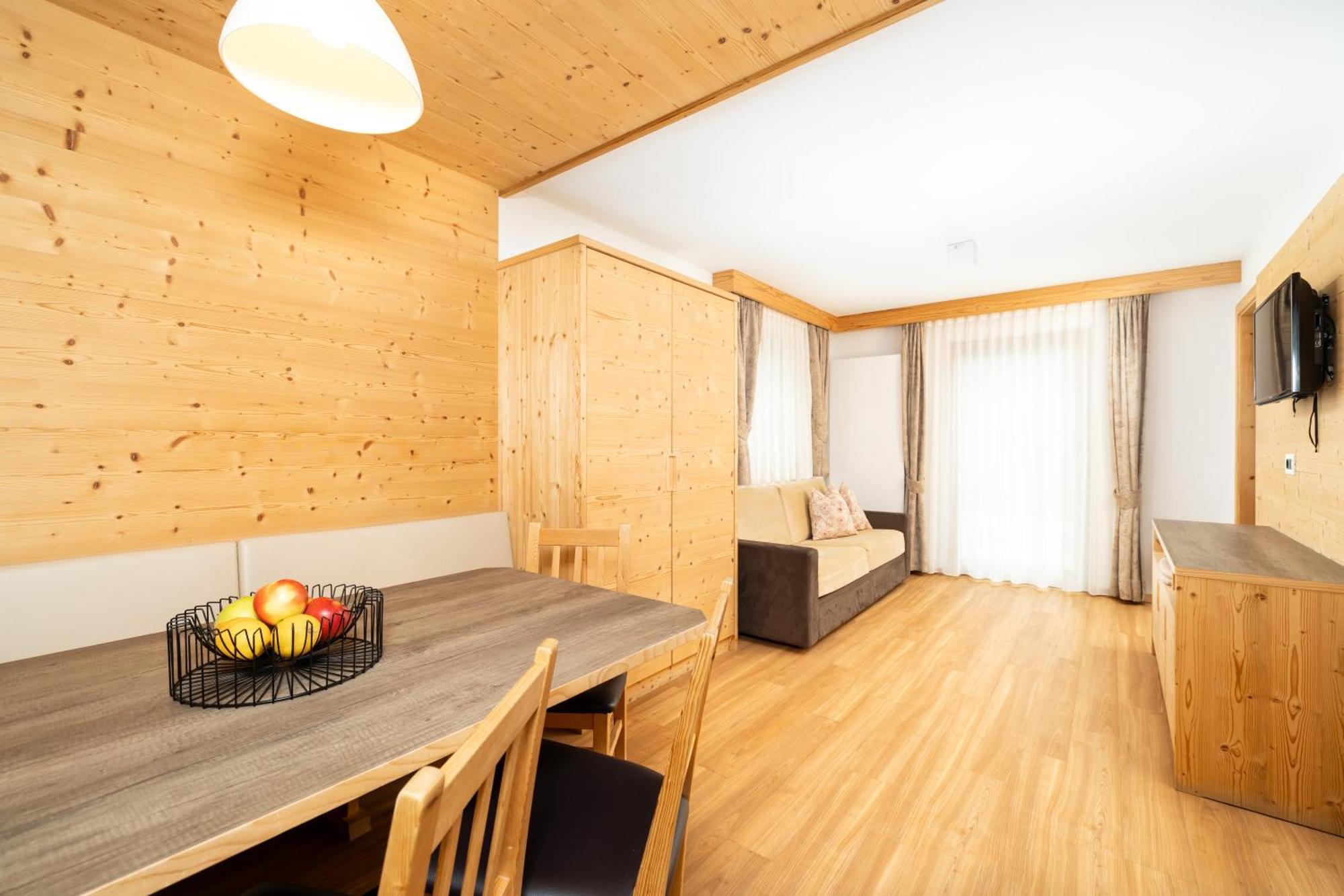 Ciasa Sopla Apartment San Cassiano  Exterior photo