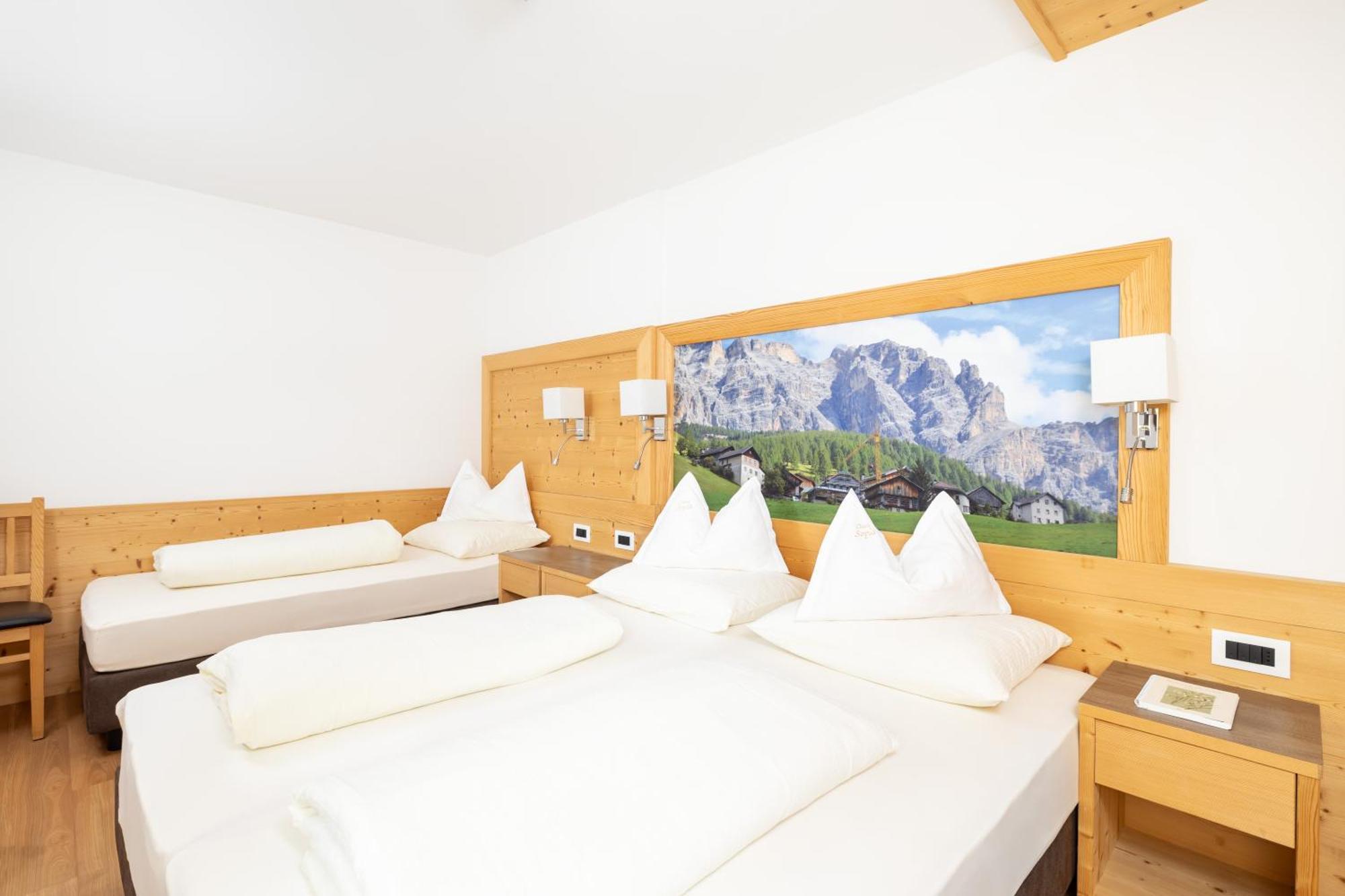 Ciasa Sopla Apartment San Cassiano  Exterior photo